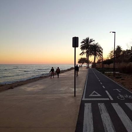 Ferienwohnung Vivienda De 80M Cuadrados A Dos Minutos Del Mar Villajoyosa Exterior foto